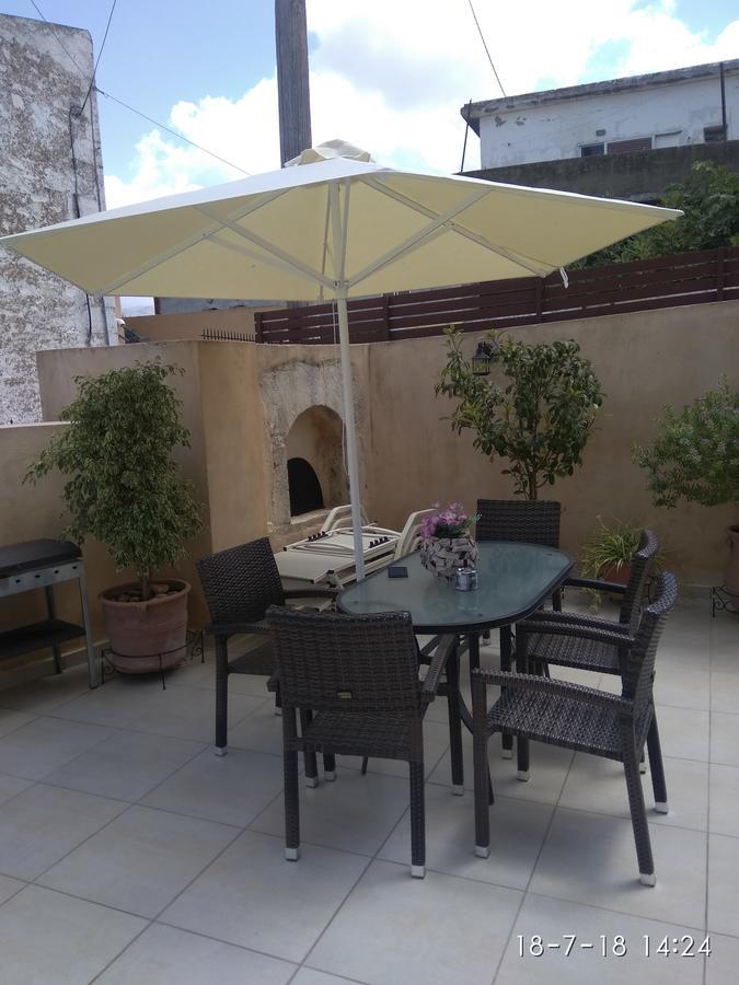 Villa Zefi Elefterna ภายนอก รูปภาพ